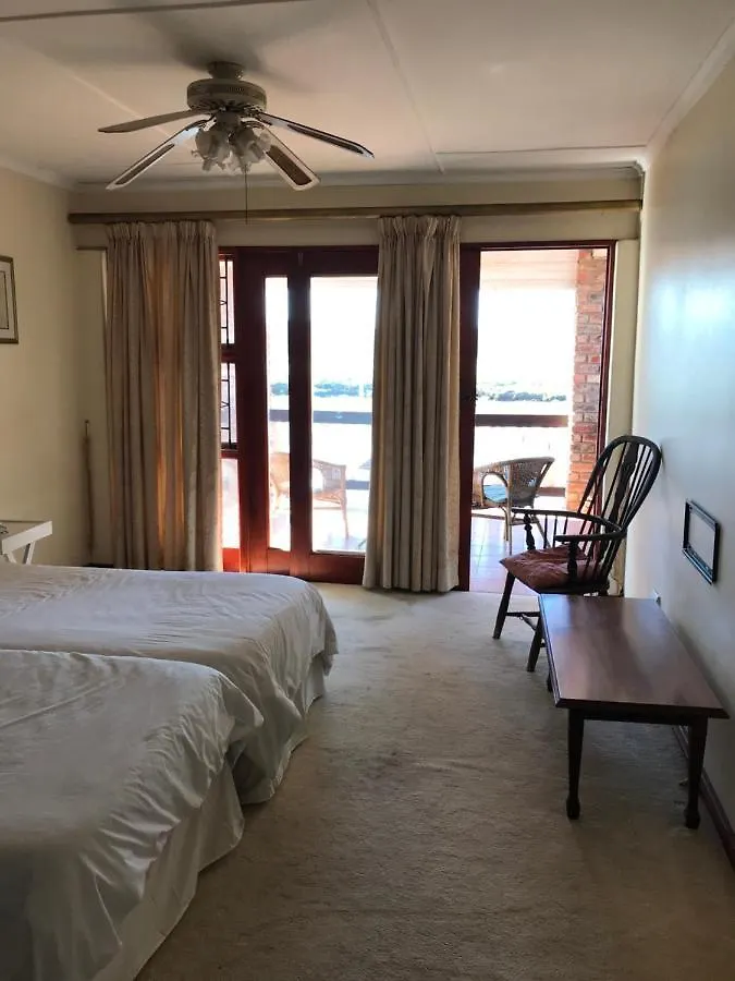بيت شباب Riverfront Homestay بورت اليزابيث