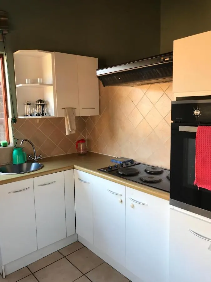 Riverfront Homestay بورت اليزابيث جنوب أفريقيا